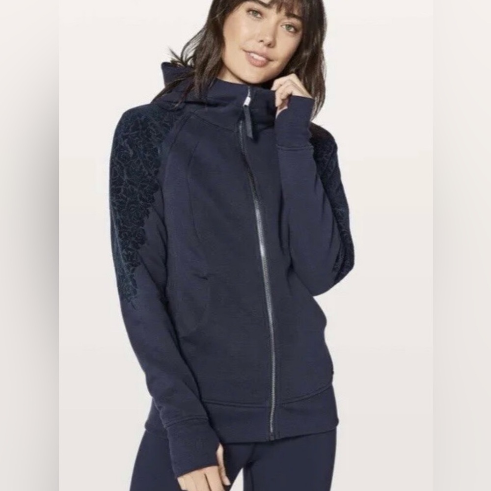 Lululemon Scuba Hoodie IV Floral Flock Midnight Navy Blue